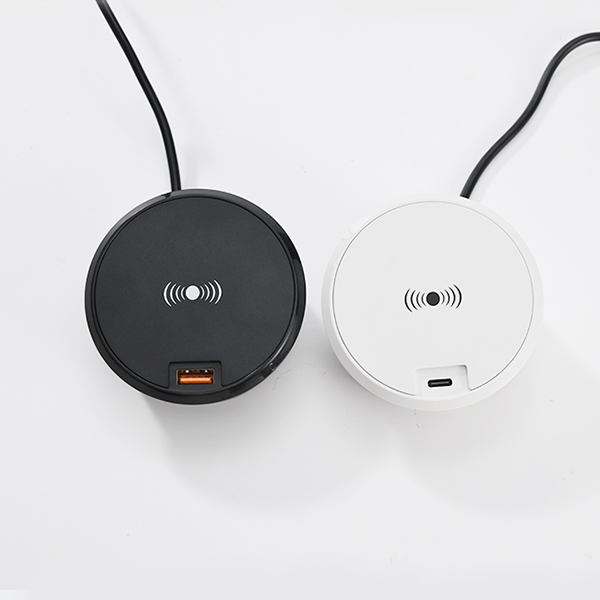 What Are The Features and Advantages of Embedded Wireless Charger?